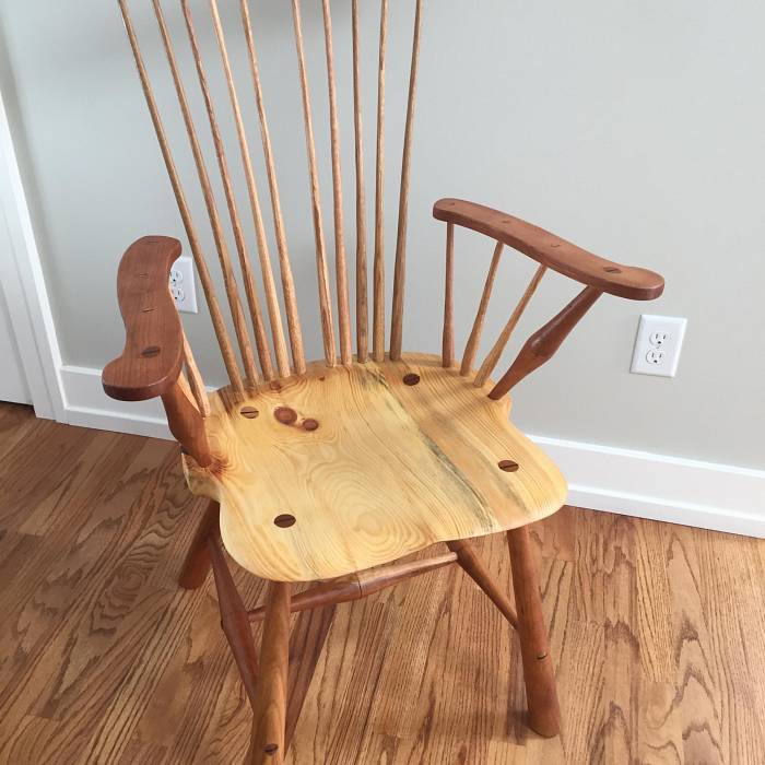 Teaser image for Fine Furniture: Windsor Comb Back Armchair or Rocking Chair
