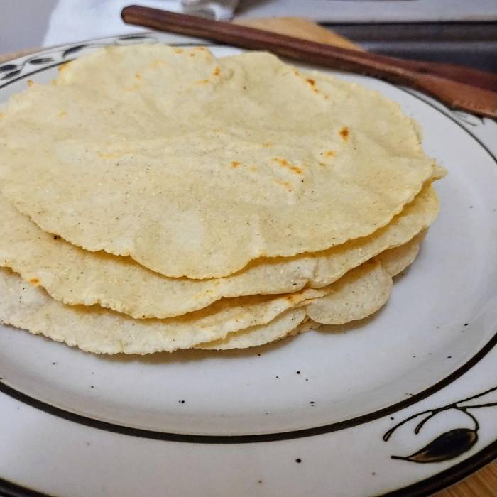 Teaser image for Tortillas, Polenta, and More: Traditional Corn Processing