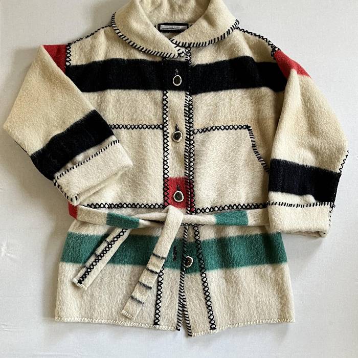 Teaser image for Handsew Your Own Warm Wool Blanket Coat