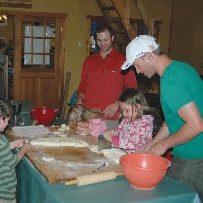 Teaser image for Family Baker's Workshop