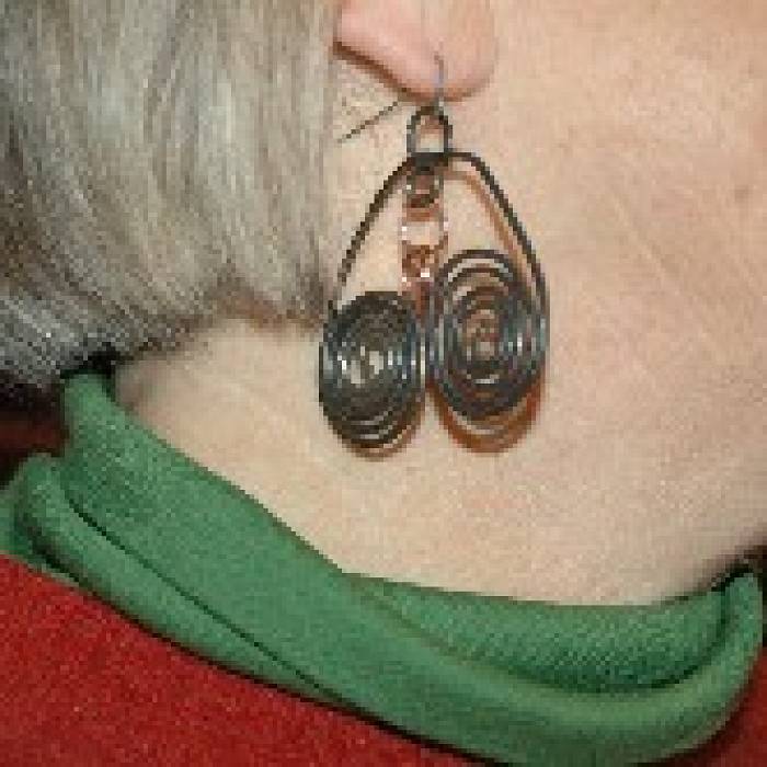 Teaser image for Luffarslöjd: Wire Jewelry